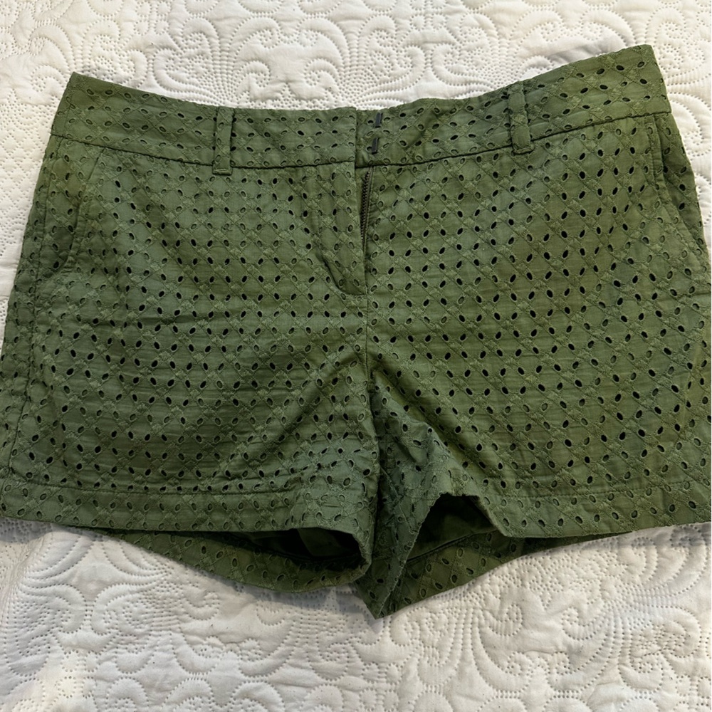 Loft Green Eyelet Shorts Size 10